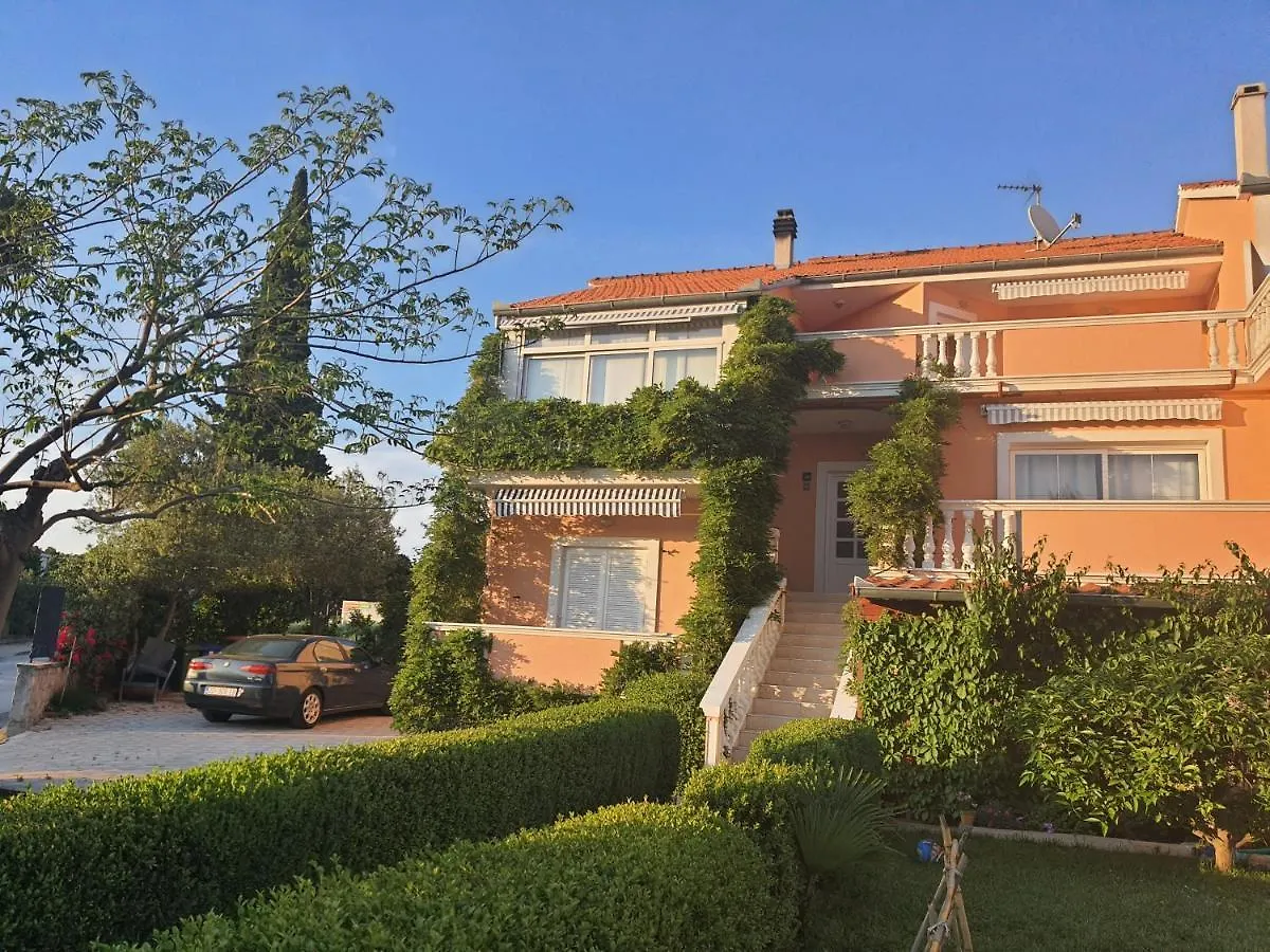 Apartments Durdica Bobic 비오그라드나모루 크로아티아