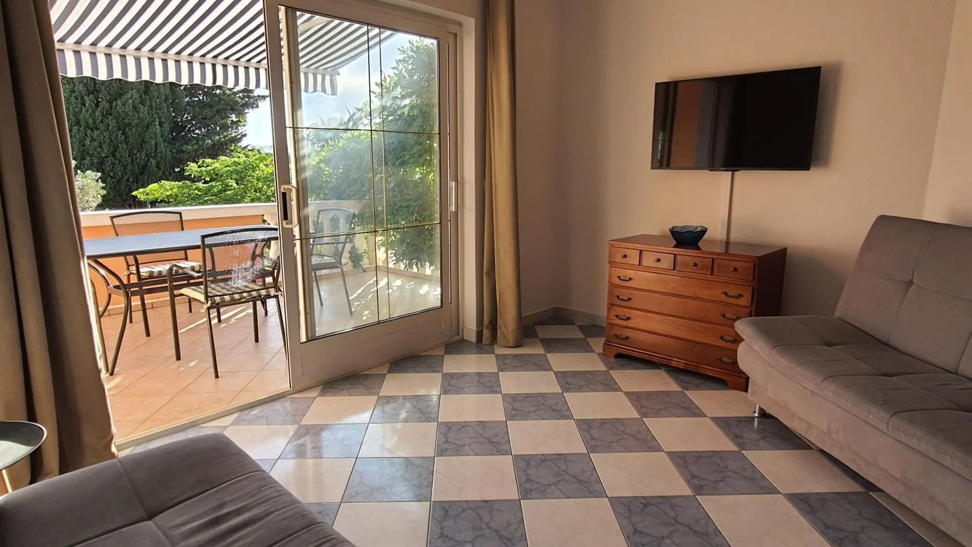 Apartments Durdica Bobic Biograd Na Moru 0*,  Croatia